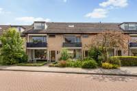 Woning Dr. Albert Schweitzerlaan 8 Benthuizen