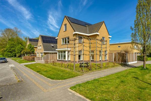 Woning Hertenkamplaan 1B Swifterbant