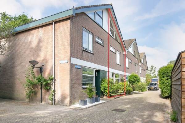 Woning Scharlakenbes 9 Leiden