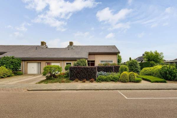 Woning Burgemeester Mertensstr 22 Heythuysen