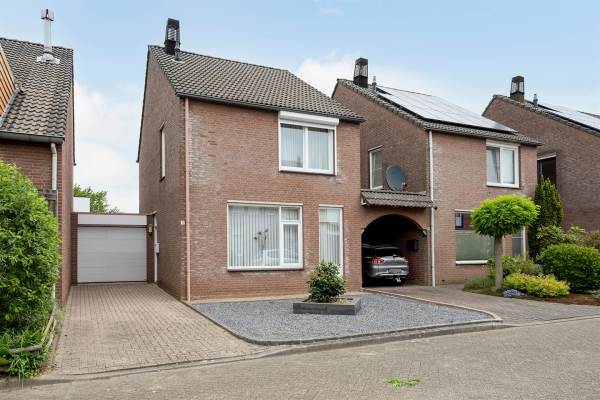 Woning Karensstraat 15 Born