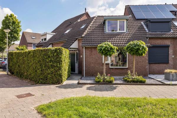 Woning Lemsterland 15 Den Bosch