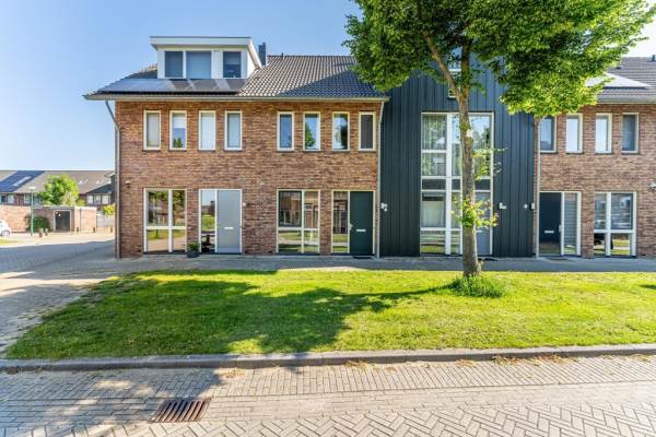 Woning Bluswater 4 Houten