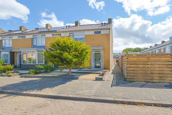 Woning Dirk Abbesteelaan 59 Den Helder
