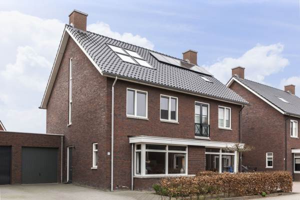 Woning Meester J van Dolderenstraat 12 KESTEREN