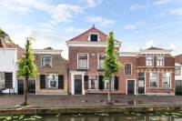 Woning Burg van der Lelijkade 4 Maasland