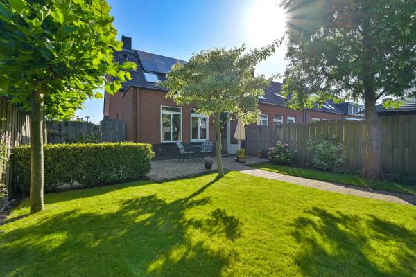 Woning Haardmuur 10 Houten