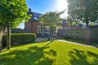 Woning Haardmuur 10 Houten