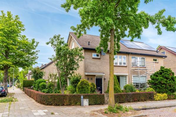 Woning Mr. Tydemanstraat 32 Tiel