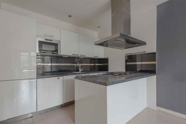 Woning Katendrechtse Lagedijk 136A Rotterdam