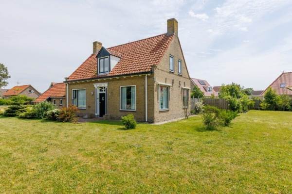 Woning Kardinaal de Jongweg 26 Nes (Gem. Ameland)