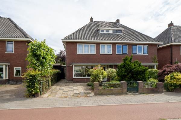 Woning Mr. P.J. Troelstrastraat 44 Hengelo (OV)