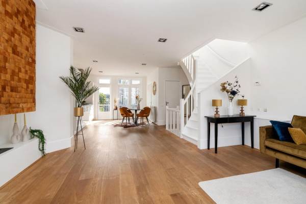 Woning Van Hallstraat 933-4 +dt AMSTERDAM