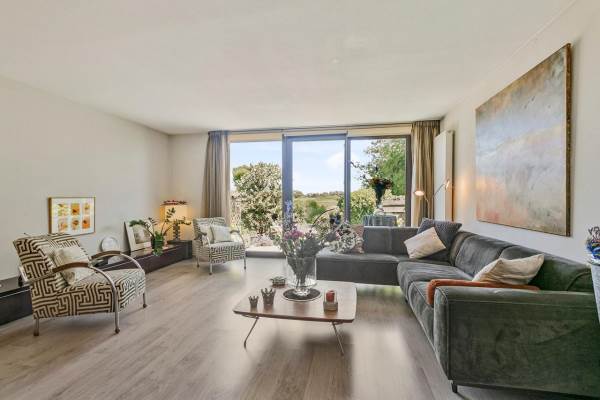 Woning Zuideinde 161B Oostzaan