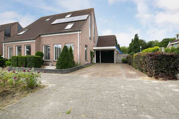 Woning De Hoge Werf 12 Warmenhuizen