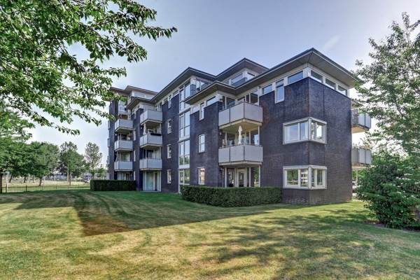 Woning Parkstraat 102 Berkel en Rodenrijs