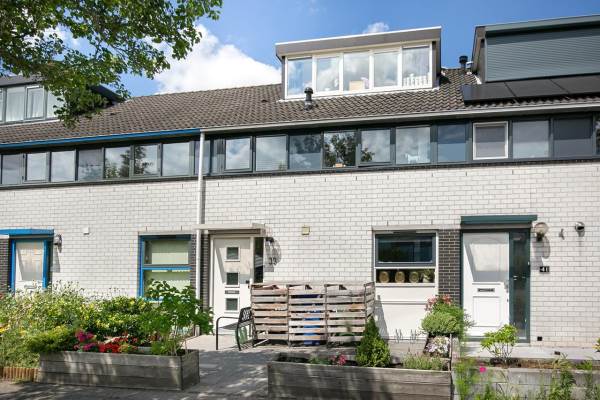 Woning Nn Amersfoort Geallieerdenstraat 18€ 419 000 ,- K K + 3813 Pk Amersfoort Camera Obscu AMERSFO