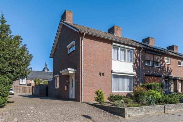 Woning Bredeweg 316 Roermond