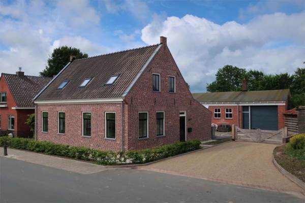 Woning Middelstumerweg 6 Kantens