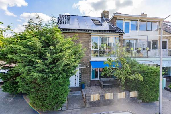 Woning Bleyenhoevelaan 1 Velsen-Noord