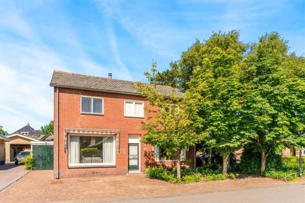 Woning Middenweg 49 Limmen