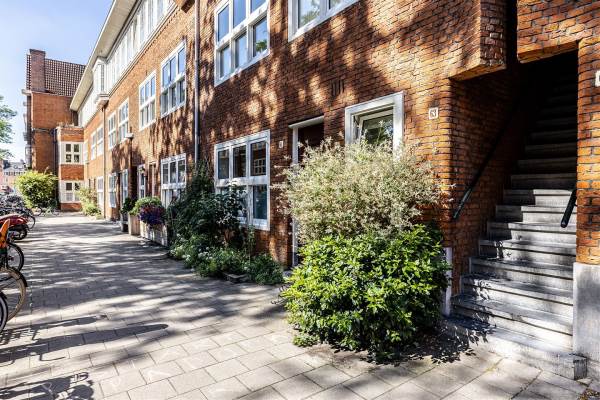 Woning Paramaribostraat 631 Amsterdam