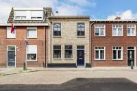 Woning Pastoor van Beurdenstraat 73 Tilburg