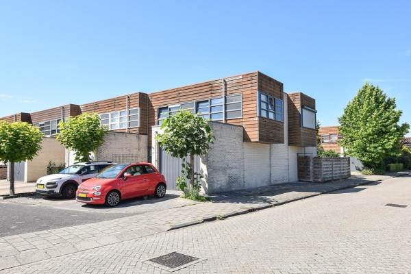 Woning Tjalk 2466 LELYSTAD