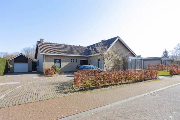 Woning 't Höltje 42 Helden