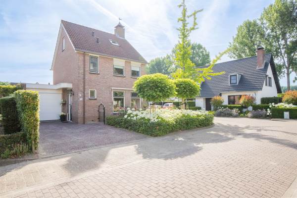 Woning Hortensiastraat 15 's-Gravenpolder