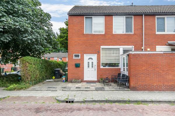 Woning Groen van Prinstererstr 8 Hoogezand