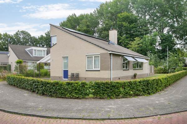 Woning Statehof 2 Emmeloord