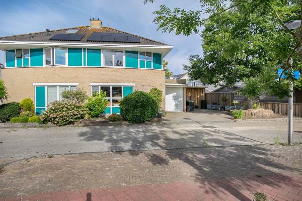 Woning Corrie Vonkplantsoen 39 Spijkenisse