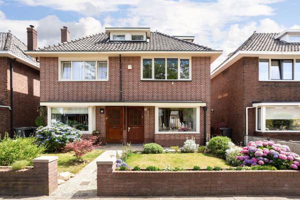 Woning Wethouder Nijhuisstraat 105 Enschede