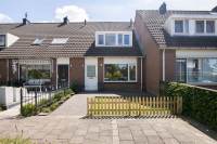Woning Biezenbleek 30 Puttershoek