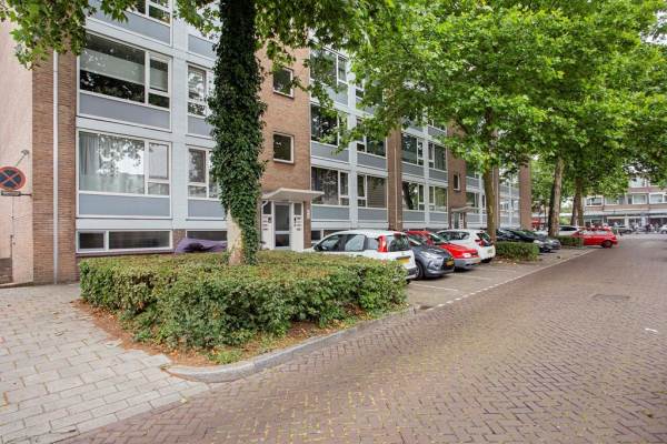 Woning Spreeuwenweg 75 Apeldoorn