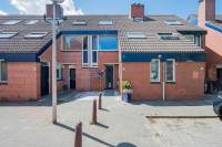 Woning Leeuwerik 63 Kwintsheul