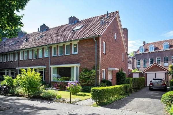 Woning Burgemeester van Meursstraat 8 Tilburg