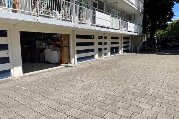 Garage Saffierhorst 222 Den Haag