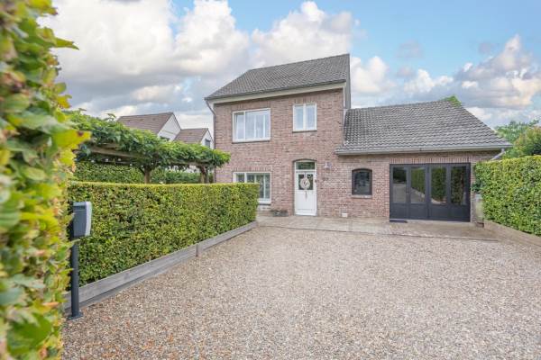 Woning Ten Esschen 53 Heerlen