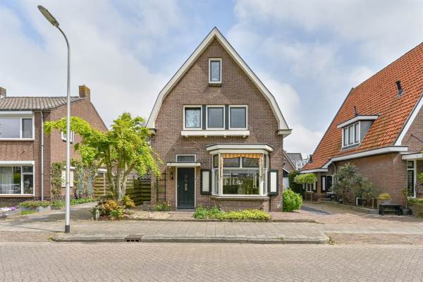 Woning Dokter H.G. Pluimstraat 20 Olst