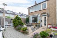 Woning Leeuwesteijn 13 Heenvliet