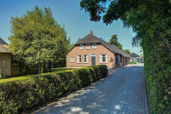 Woning Oude Rijksweg 396 Rouveen