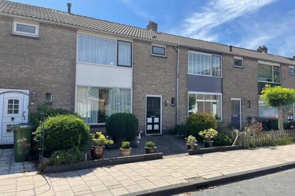 Woning De Ruyterstraat 33 Maasdijk