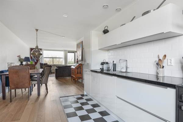 Woning Adolphine Eduardine Kokplantsoen 42 Amsterdam