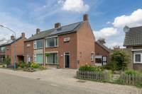 Woning Burgemeester v Raaijstr 18 Beers
