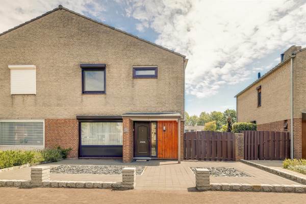 Woning Gouverneur Houbenstraat 26 Nieuwstadt