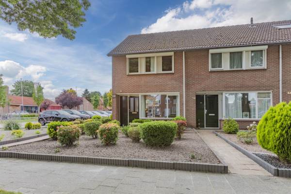 Woning De Koolmees 50 Vriezenveen