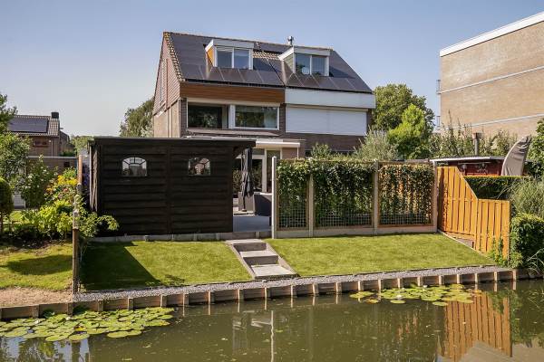 Woning Rembrandtstraat 10 Spijkenisse