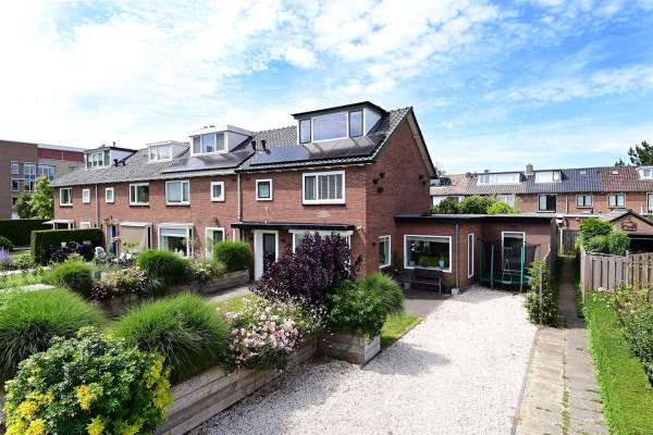 Woning Larixlaan 7 Loosdrecht